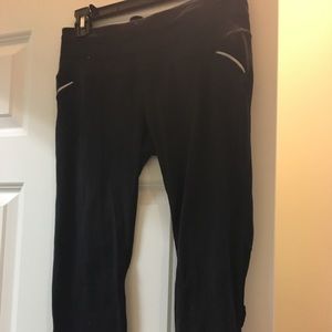 Cropped Athleta Leggings